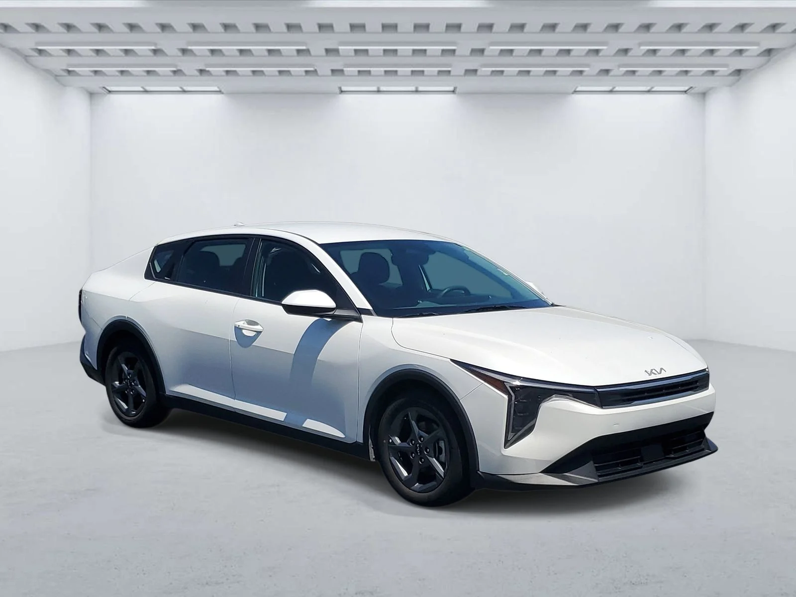 2025 Kia K4 LXS AT's photo
