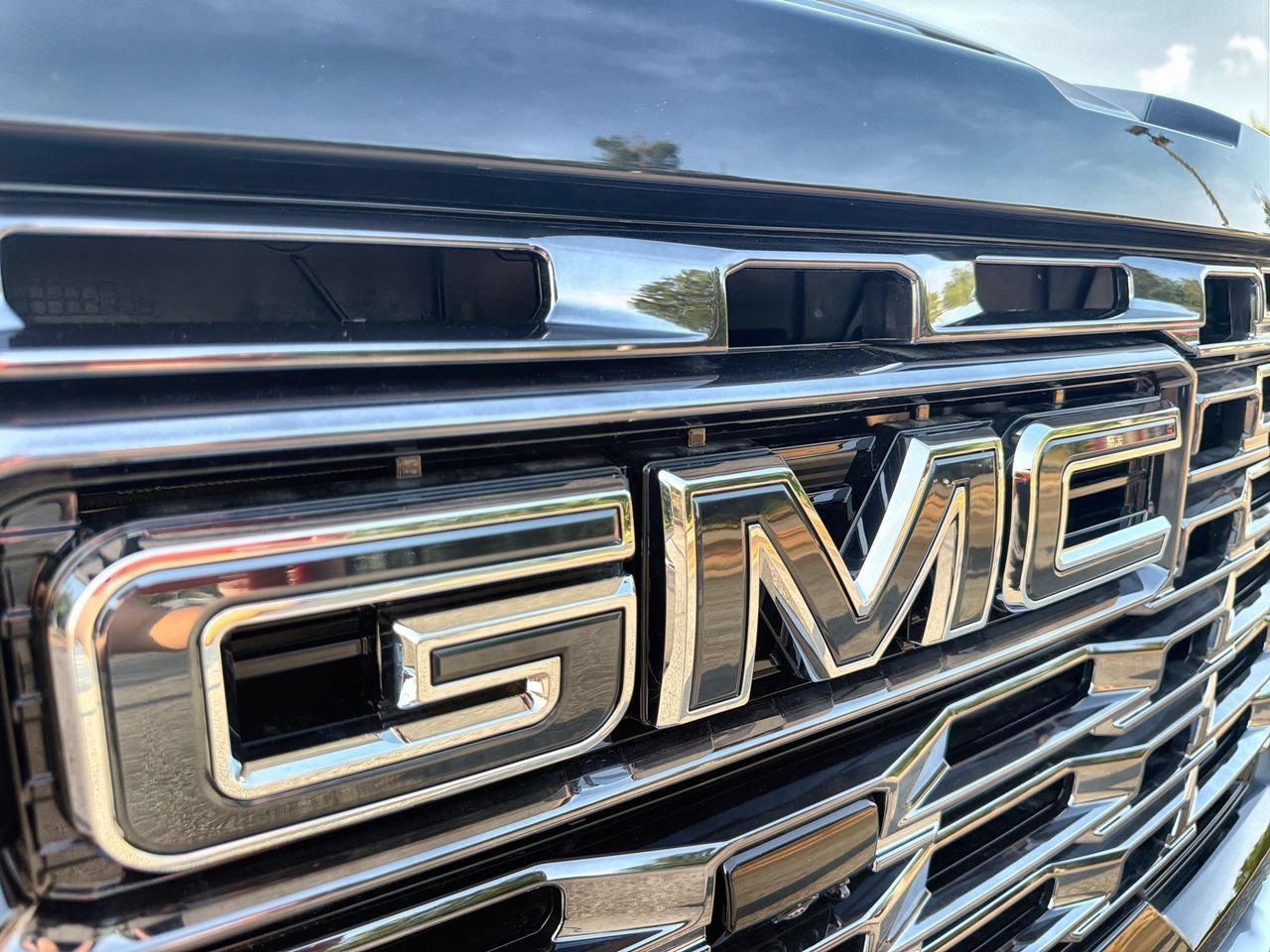 New 2026 Sterling Metallic GMC Denali Ultimate image 26