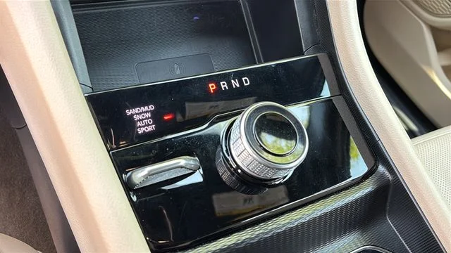 Used 2024 Black Jeep Limited image 30