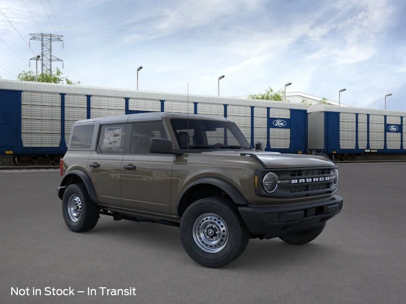 2026 Ford Bronco Base 4x4's photo