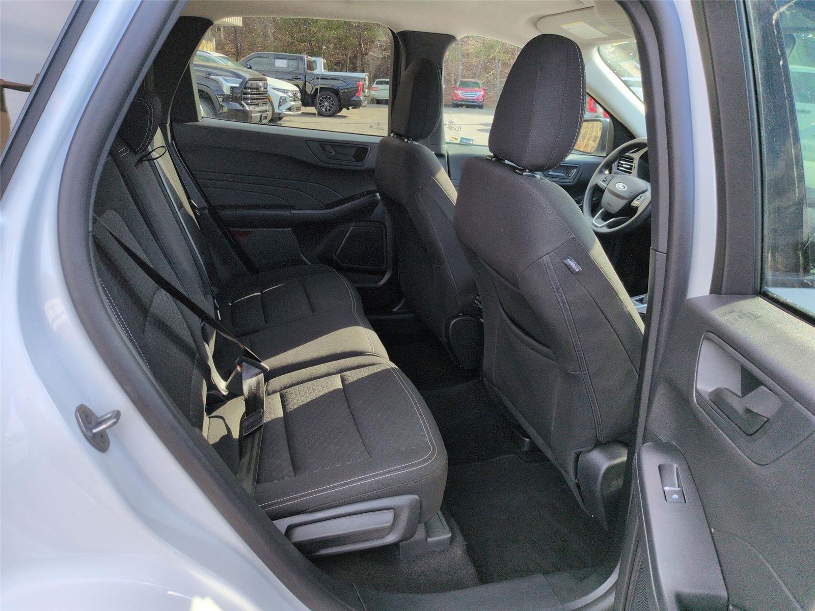 Used 2025 Oxford White Ford Active image 25