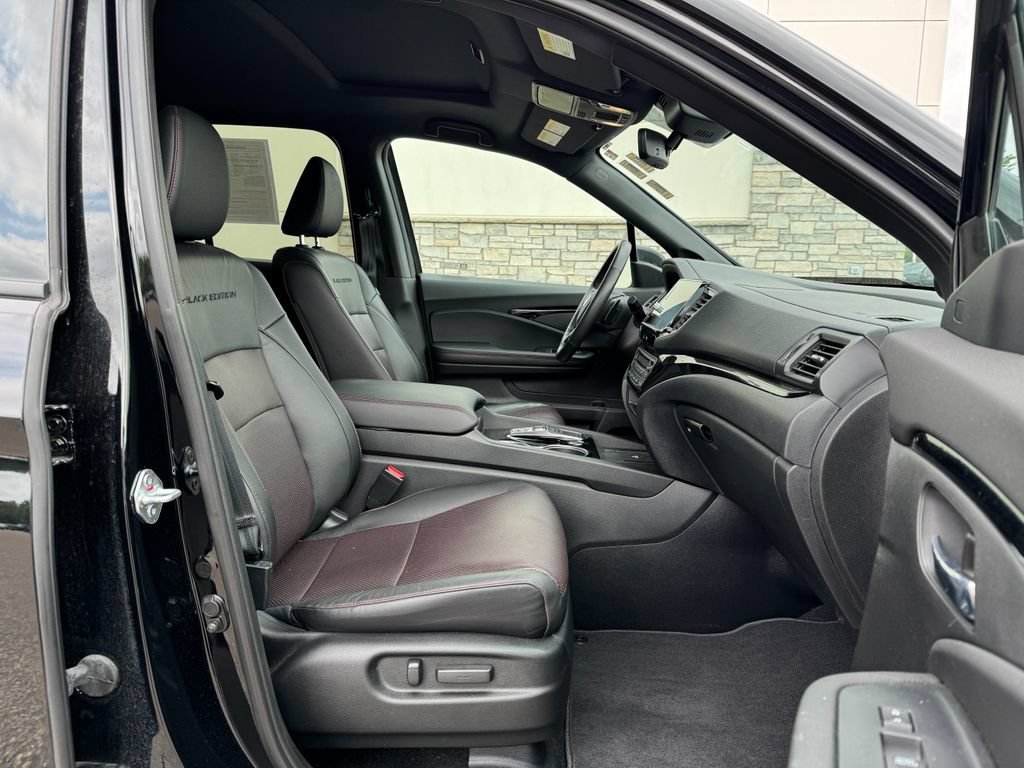 2024 Honda Ridgeline Black Edition - Photo 37