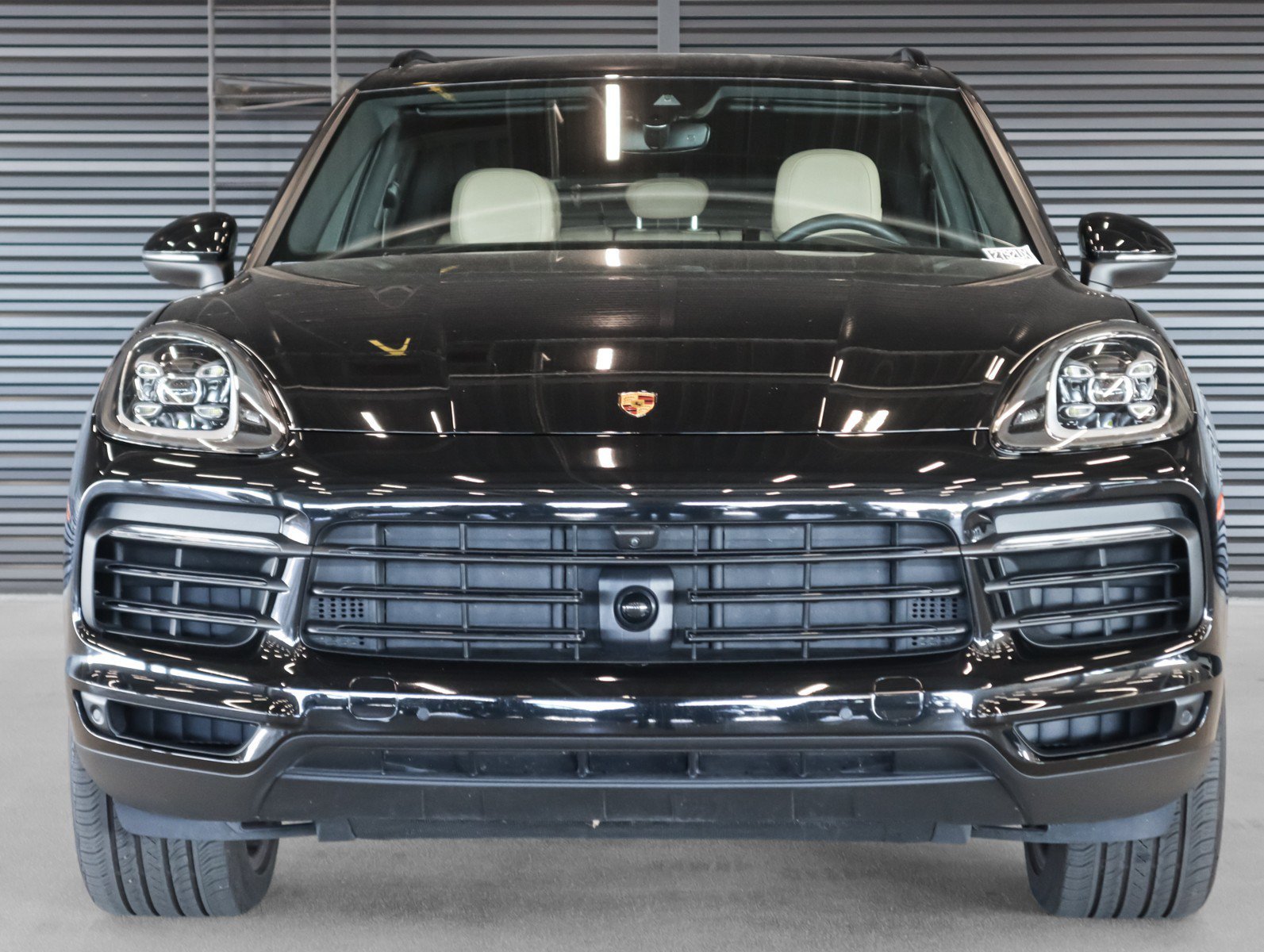 Certified Used 2023 Chromite Black Metallic Porsche  image 8