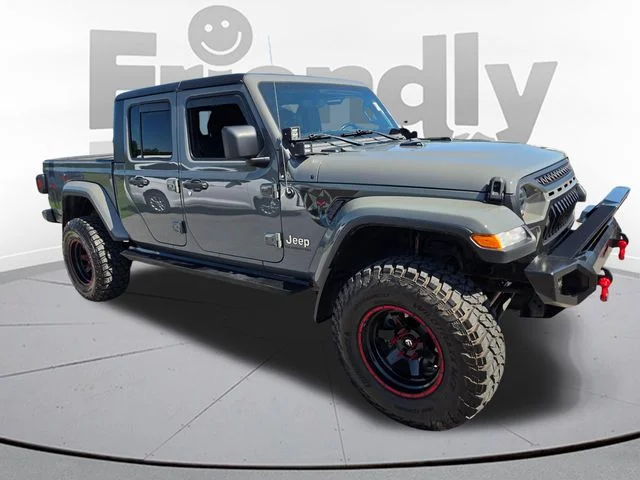 Used 2022 Gray Jeep Overland image 14