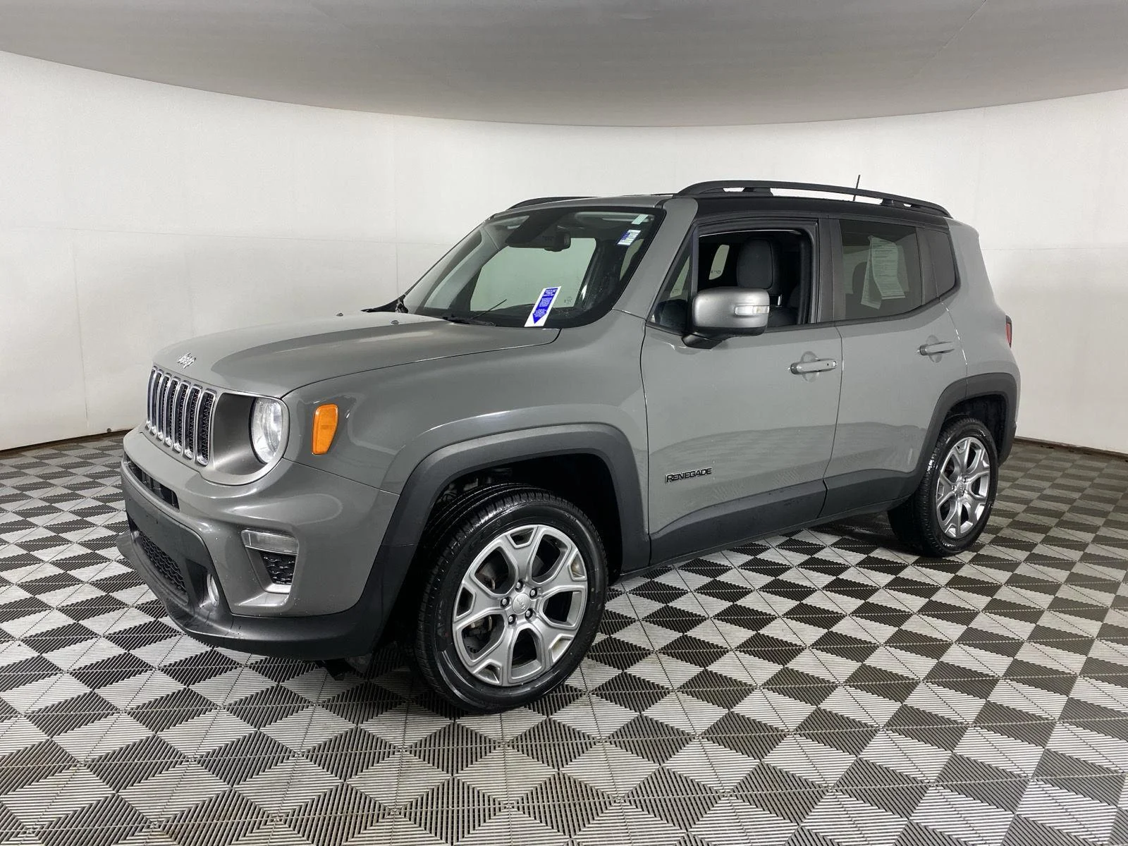 Used 2020 Sting-Gray Clearcoat Jeep Limited image 3