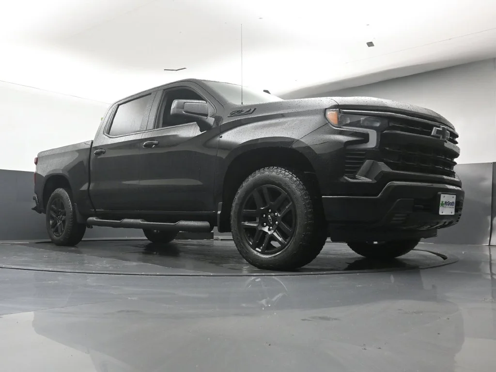 New 2026 Black Chevrolet RST image 26