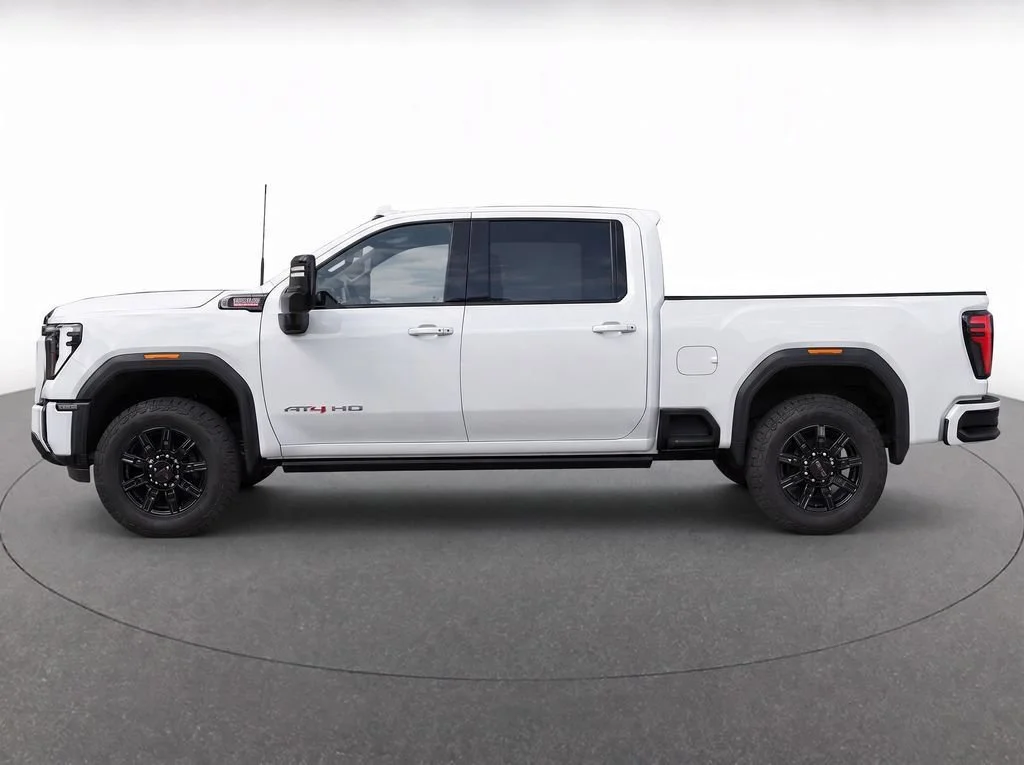 Used 2025 Summit White GMC AT4 image 6