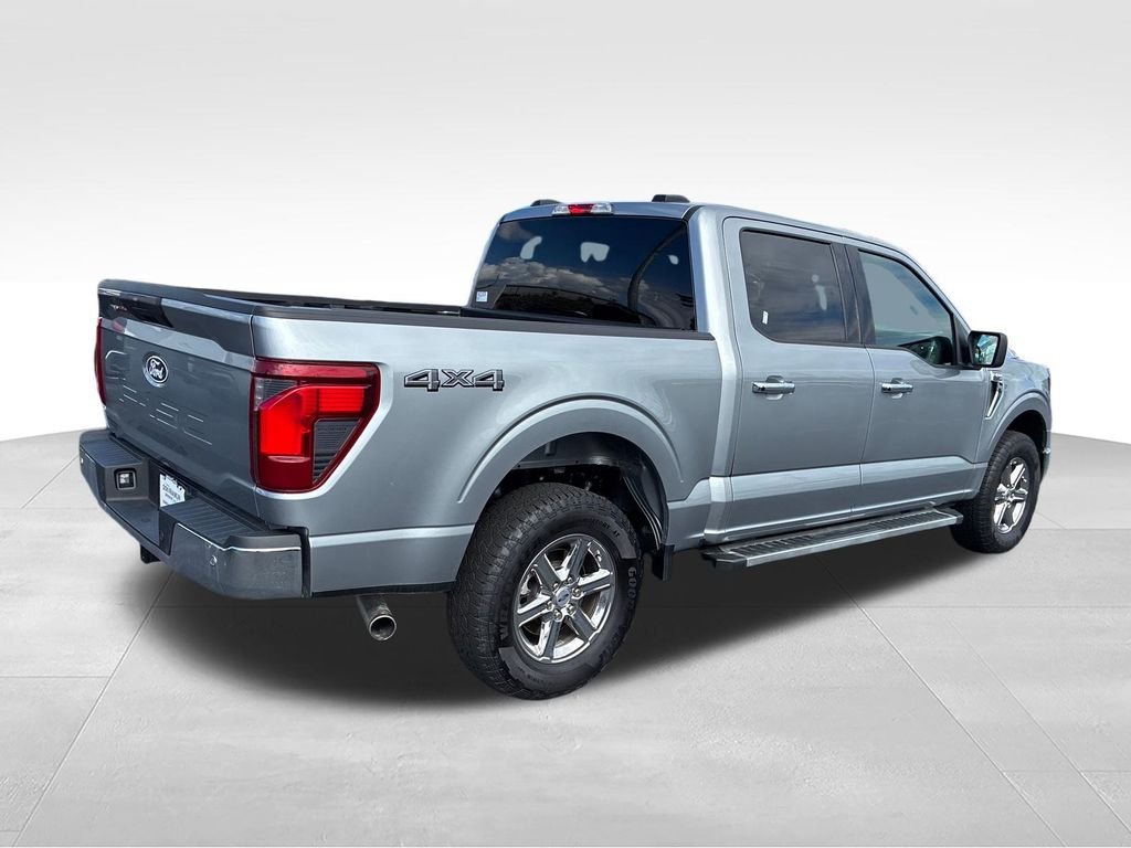 Used 2025 Silver Ford XLT image 5