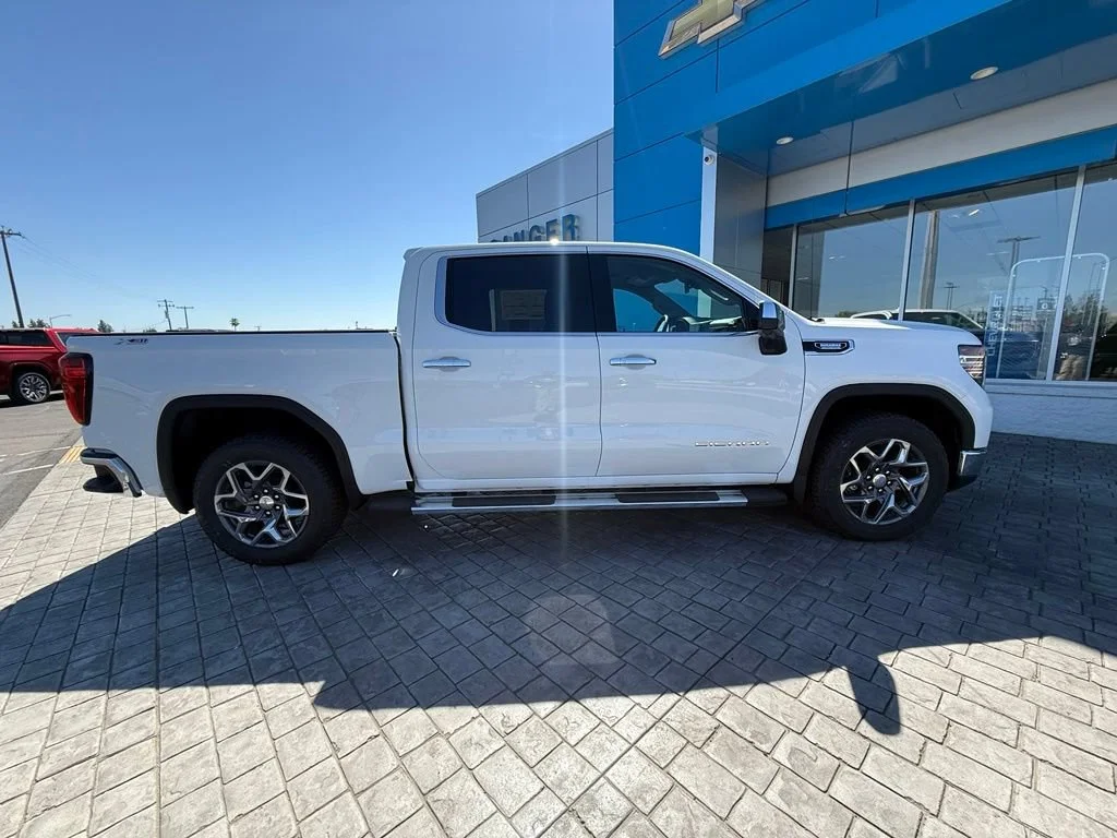 New 2026 Summit White GMC SLT image 13