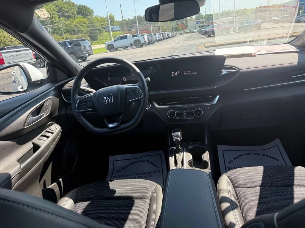 Used 2024 Summit White Buick Preferred image 12
