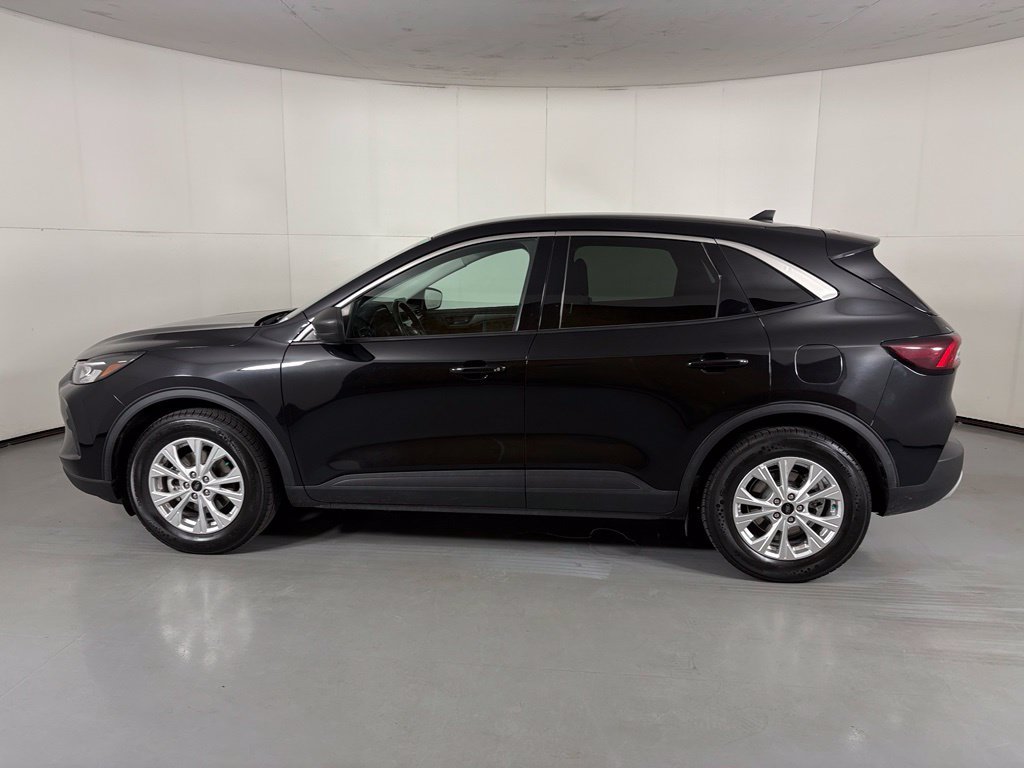 Used 2024 Black Ford Active image 6