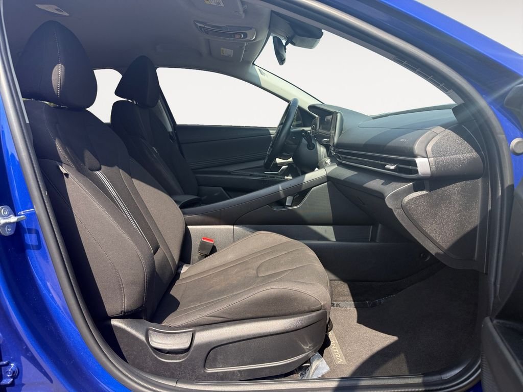 Used 2023 Blue Hyundai SEL image 15