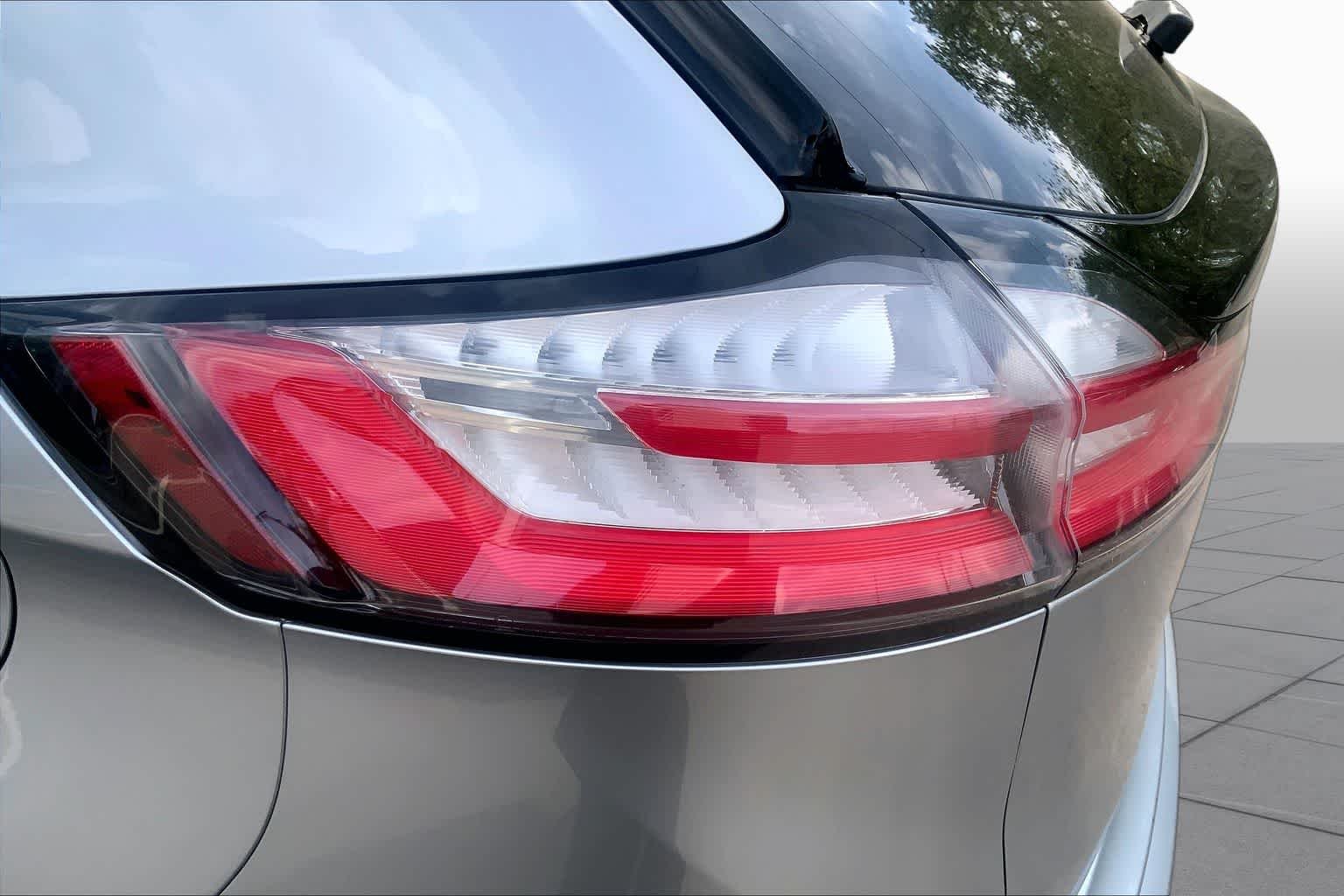 Used 2021 Iconic Silver Ford ST image 28
