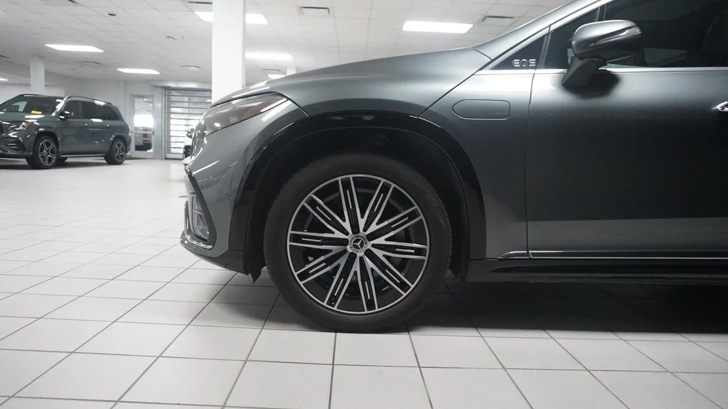 Certified Used 2023 Gray Mercedes-Benz 450 image 6