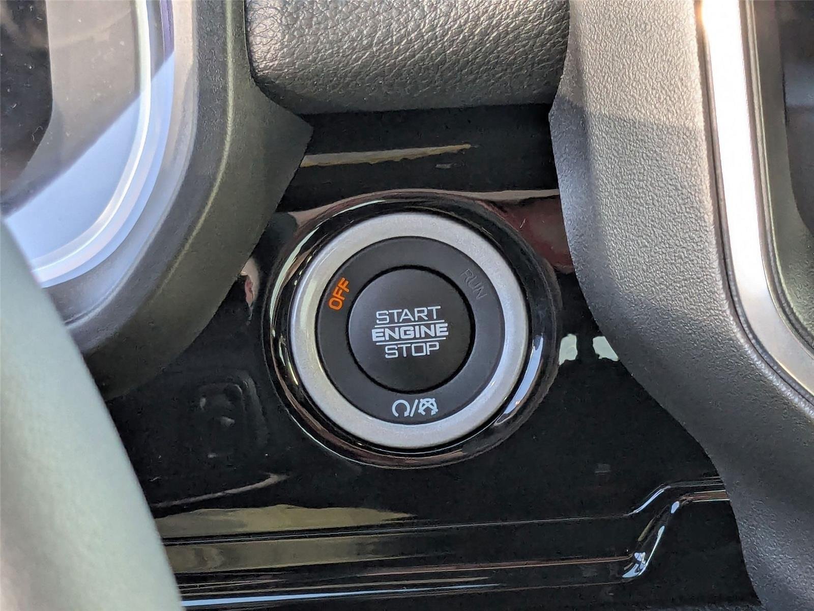 2026 RAM 1500 Laramie - Photo 18