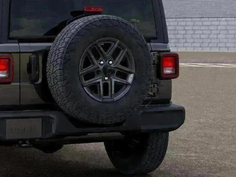 New 2026 Granite Crystal Metallic Clearcoat Jeep Sport S image 13