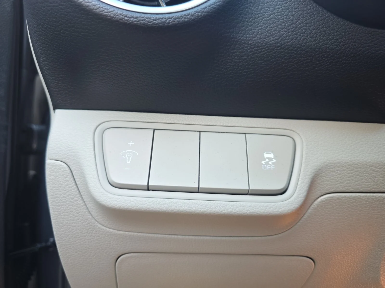 Certified Used 2023 Gravity Gray Kia LXS image 25