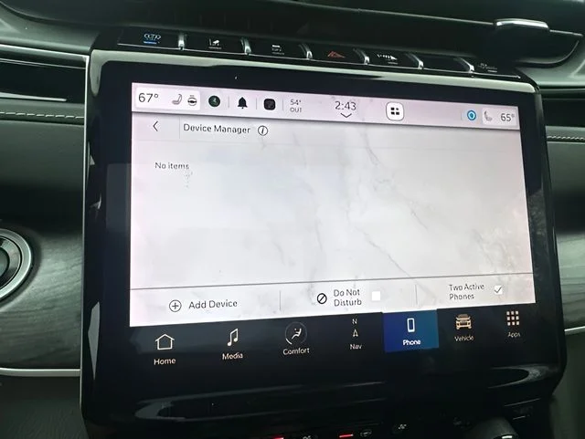 Used 2022 White Jeep 4xe image 21