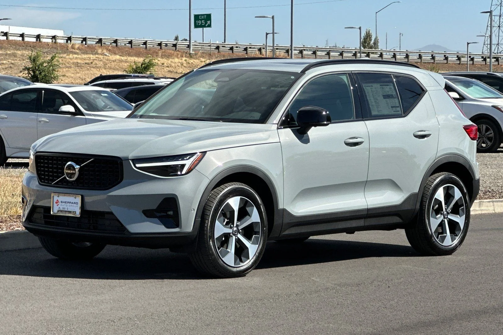 New 2026 Vapour Grey Volvo Plus image 7