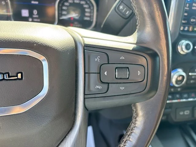 Used 2020 Gray GMC Denali image 31