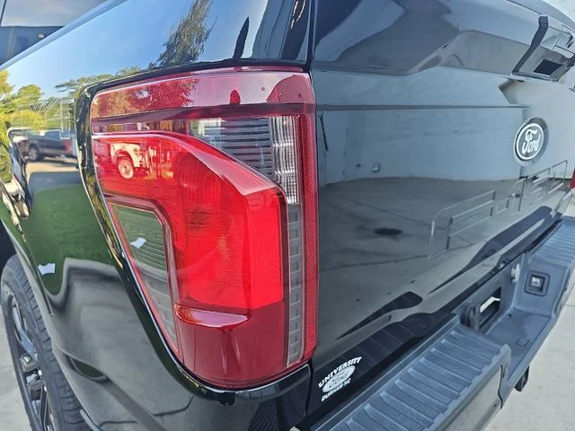 Used 2024 Black Ford XLT image 30