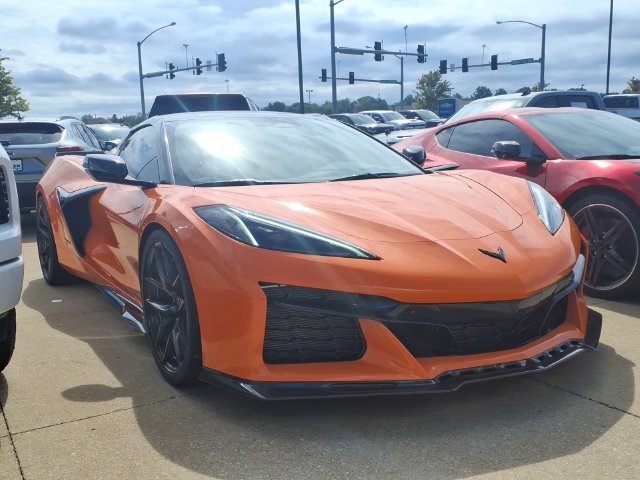 Used 2024 Amplify Orange Tintcoat Chevrolet 2LZ image 22