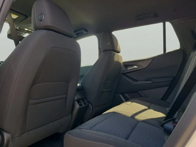 New 2027 Summit White Chevrolet LT image 11