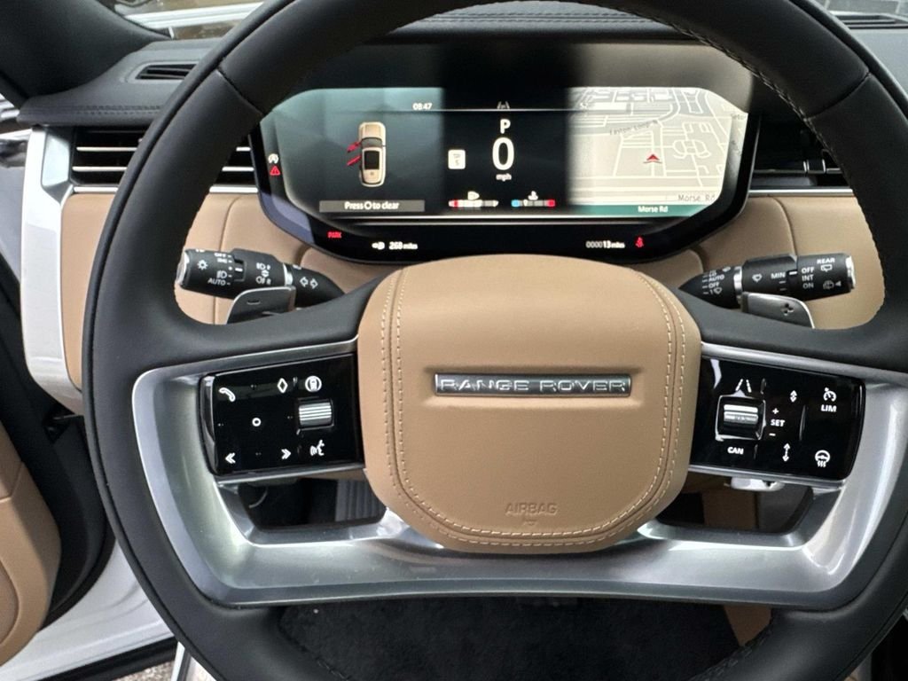 New 2026 Icy White Land Rover SE image 27