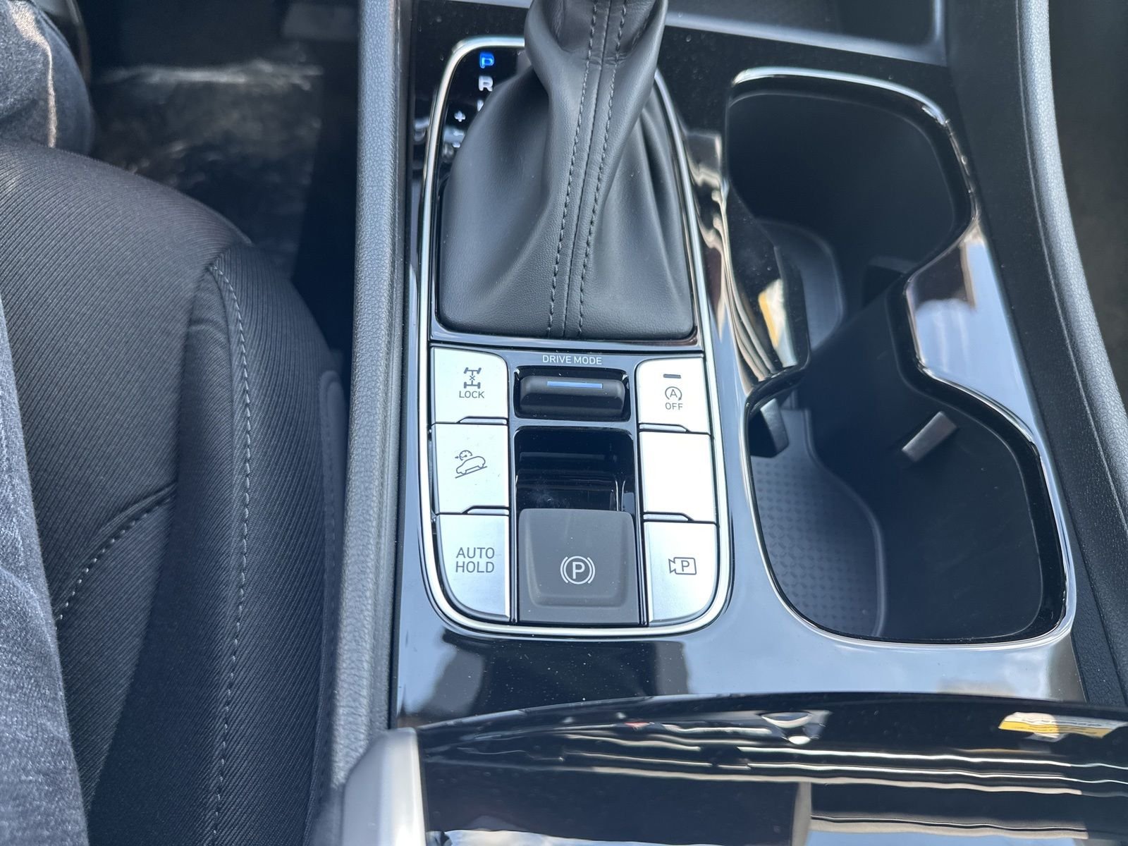 New 2026 Green Hyundai SEL AWD image 57