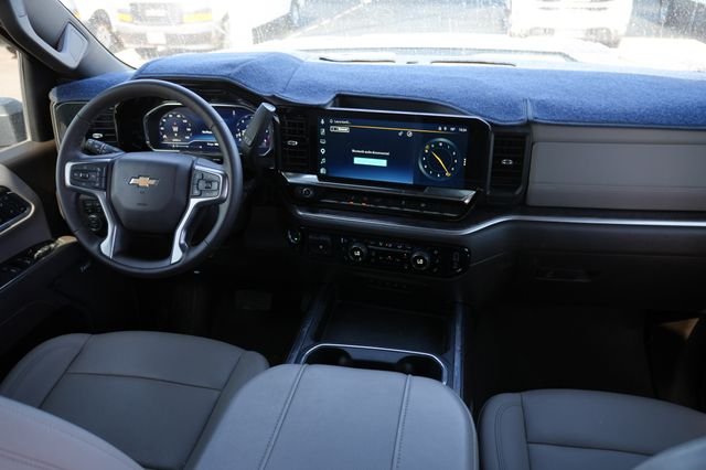 Used 2025 Blue Chevrolet LTZ image 19