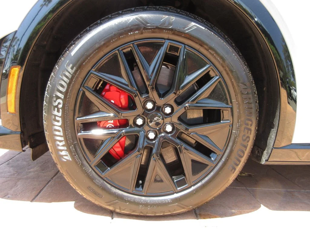 Certified Used 2025 Gray Metallic Ford Premium image 8