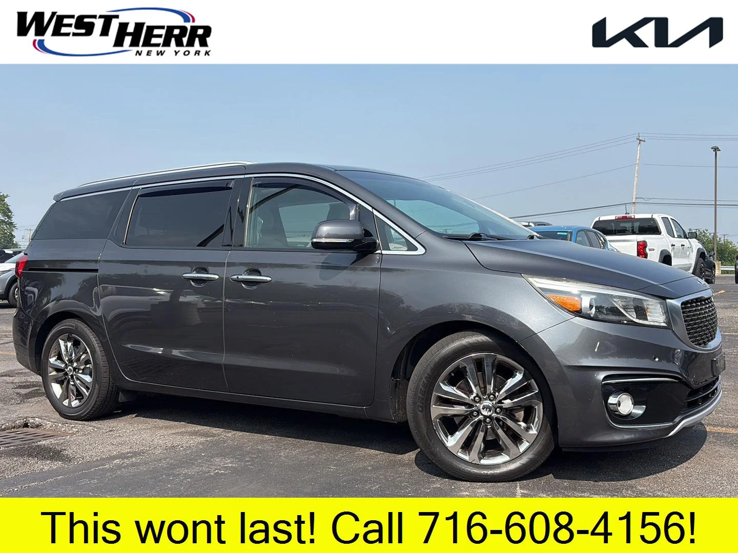 Used 2016 Platinum Graphite Kia Limited image 1
