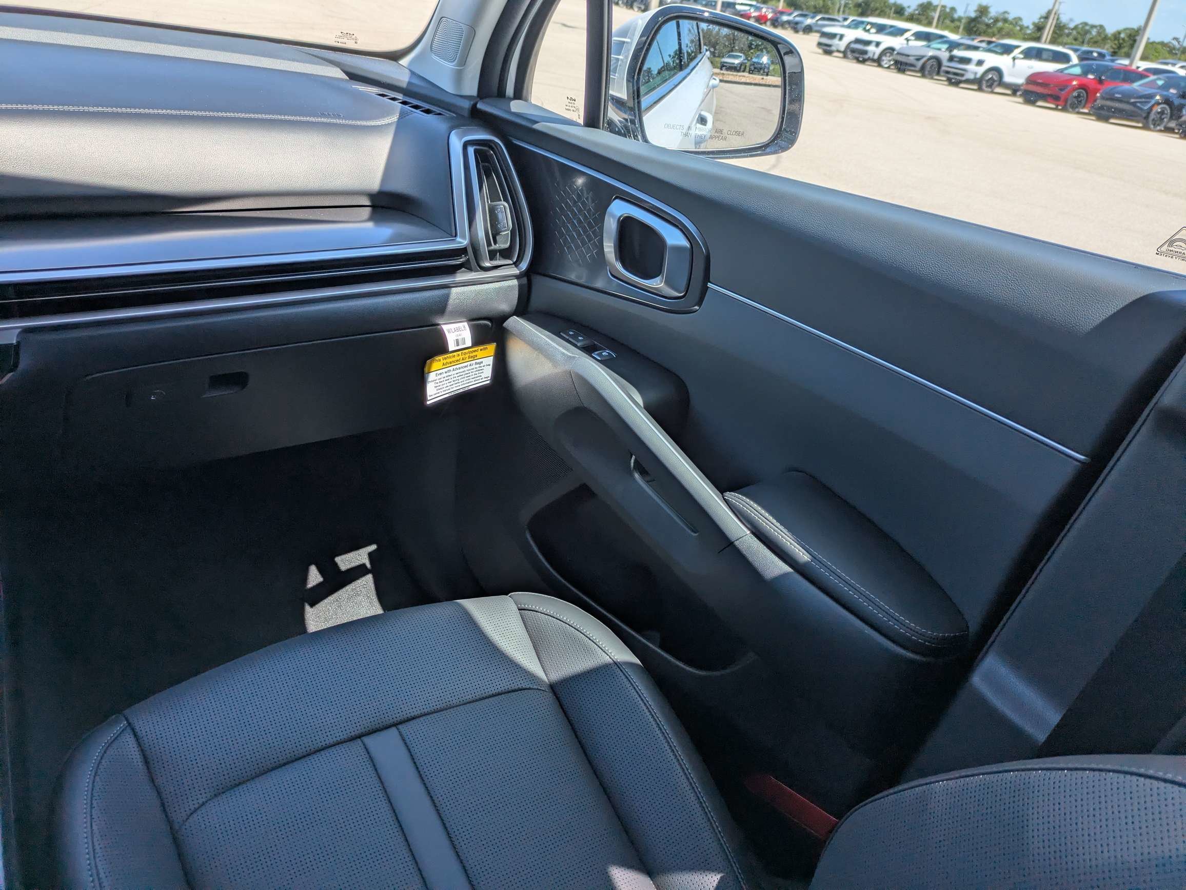 New 2026 Glacial White Kia S image 21