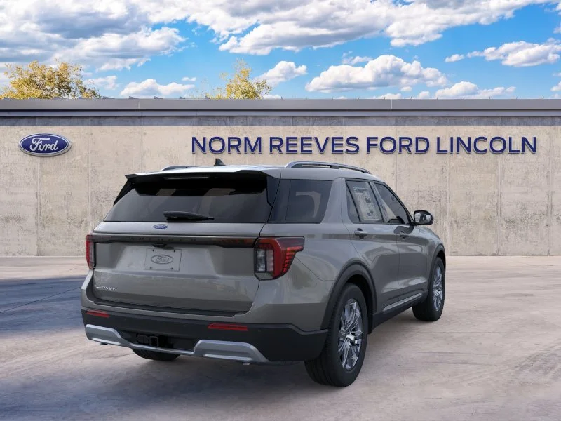New 2026 Carbonized Gray Metallic Ford Platinum™ image 39
