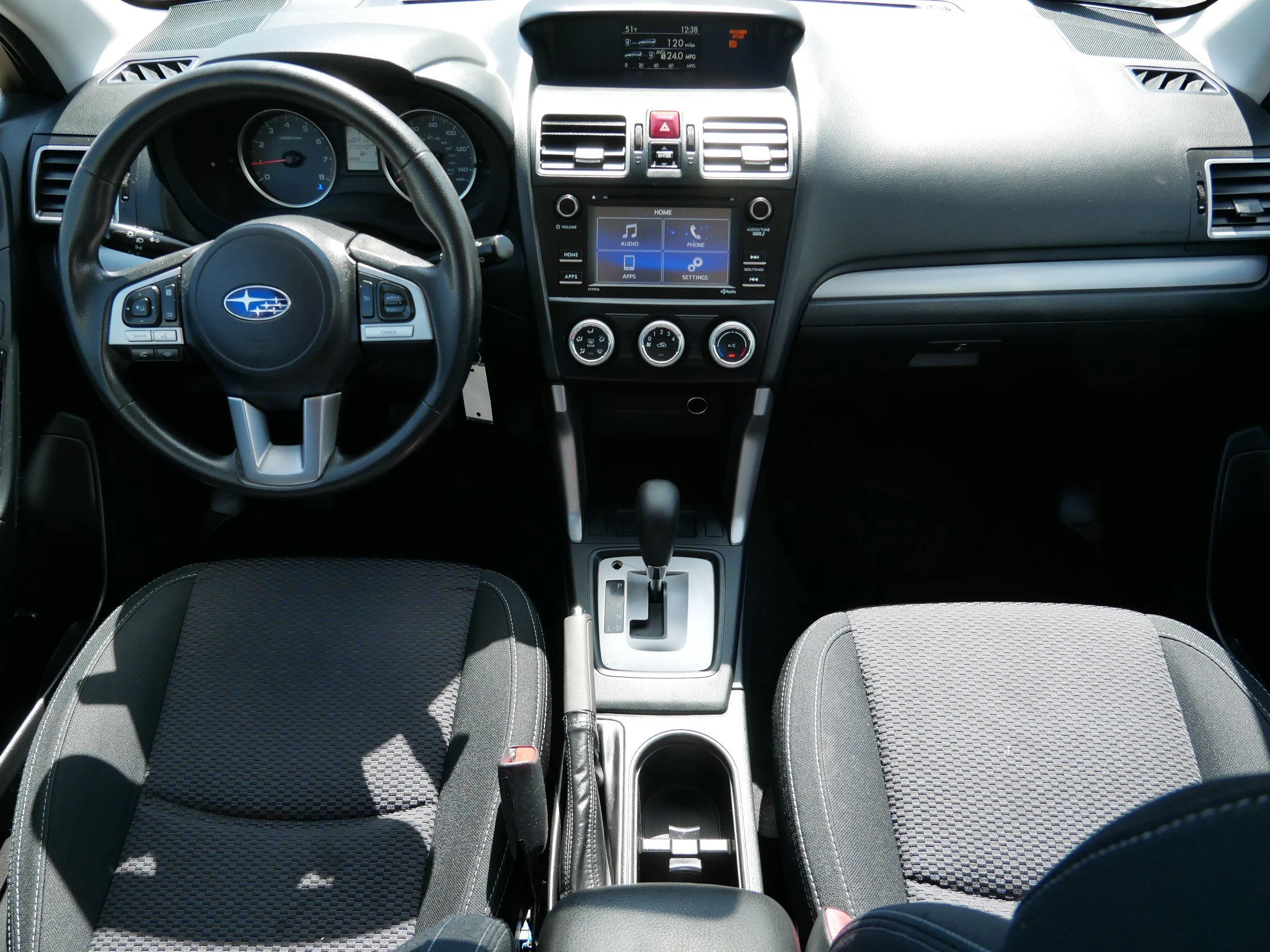 Used 2018 Ice Silver Metallic Subaru SUV 2.5I CVT image 10
