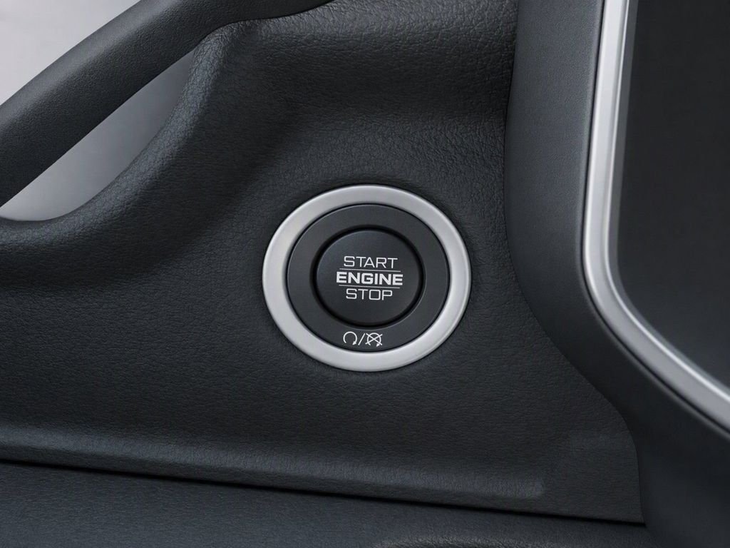 Used 2023 Bright White Clearcoat Ram Big Horn image 17