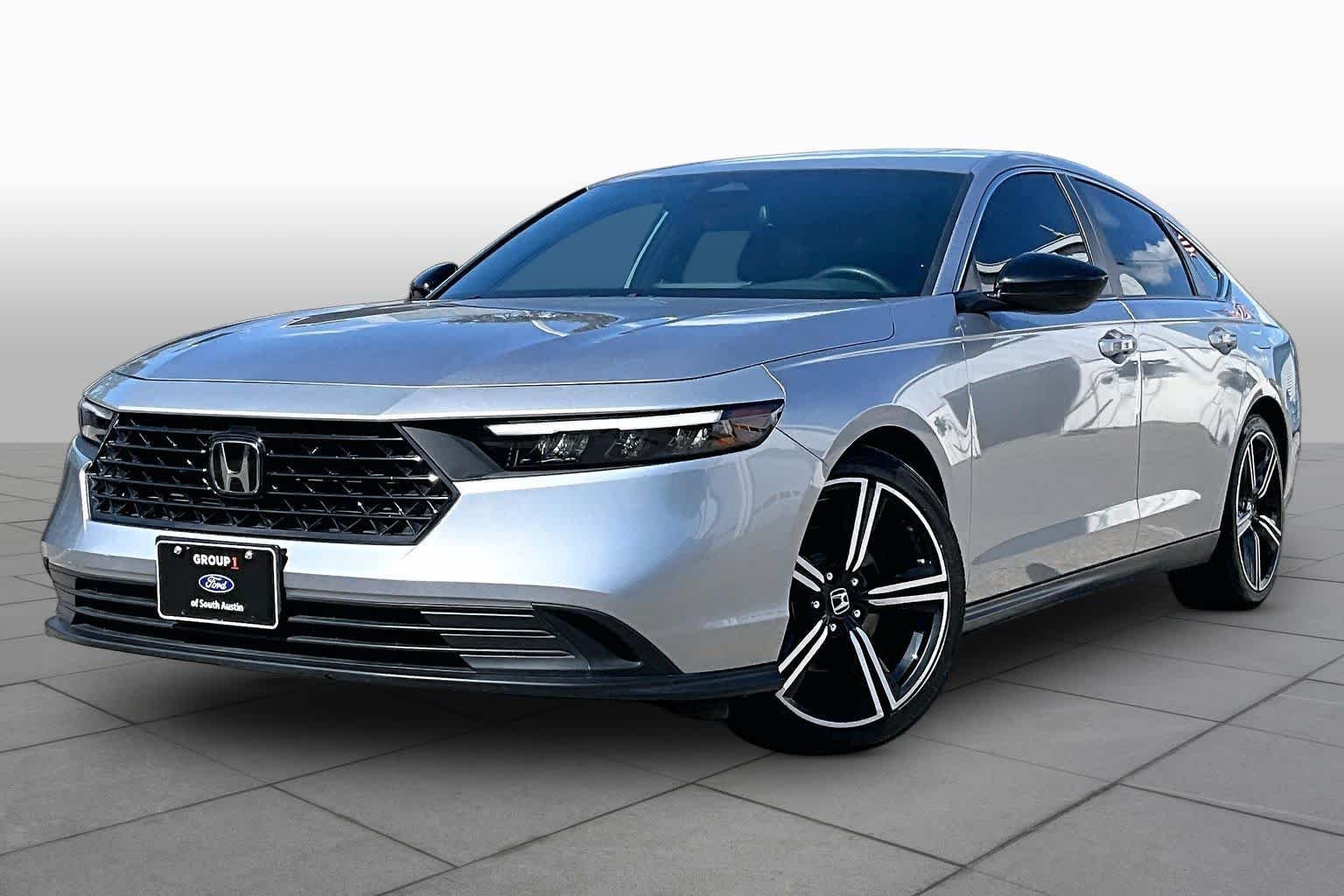 Used 2023 Lunar Silver Metallic Honda Sport image 35