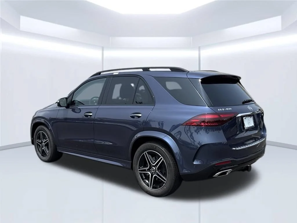 New 2026 Twilight Blue Metallic Mercedes-Benz GLE 450 image 3
