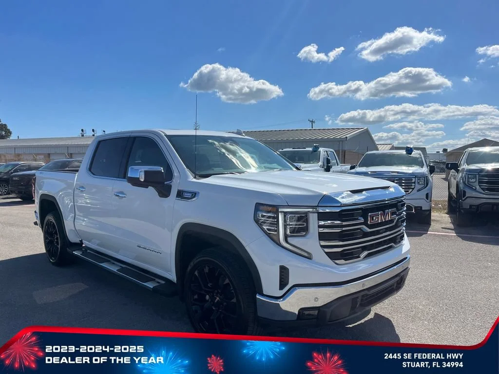 New 2026 Summit White GMC SLT image 2