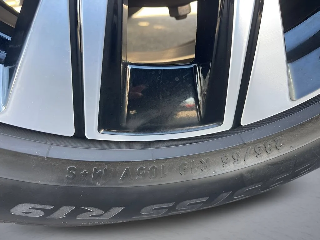 Used 2023 Gray Volvo Core image 37