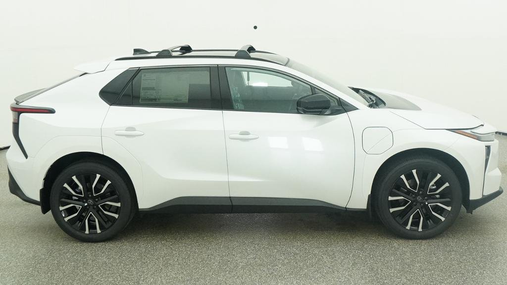 New 2026 Wind Chill Pearl Toyota Limited image 14