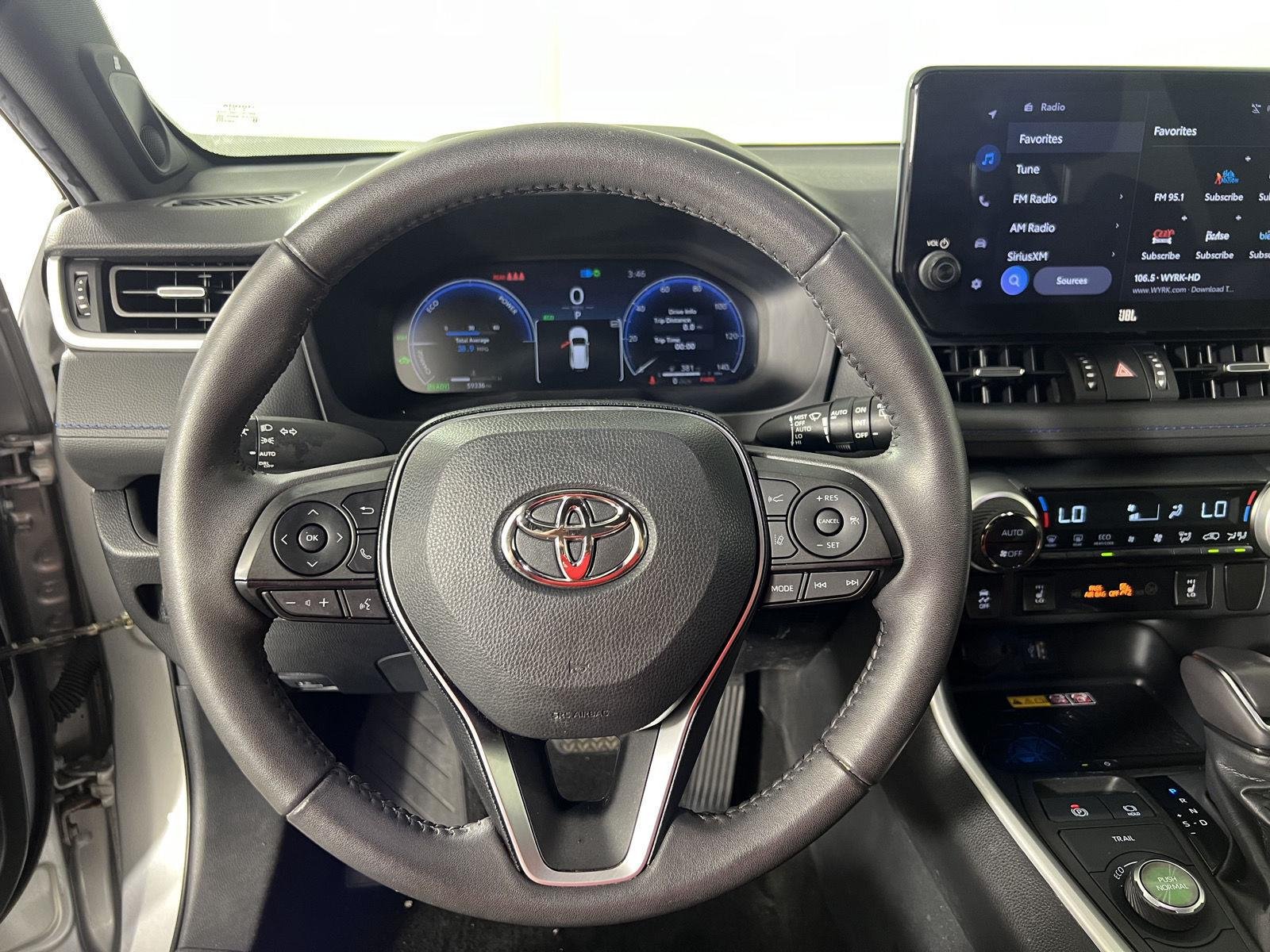 Used 2023 Silver Sky Metallic w/Midnight Black Metallic Roof Toyota XSE image 18