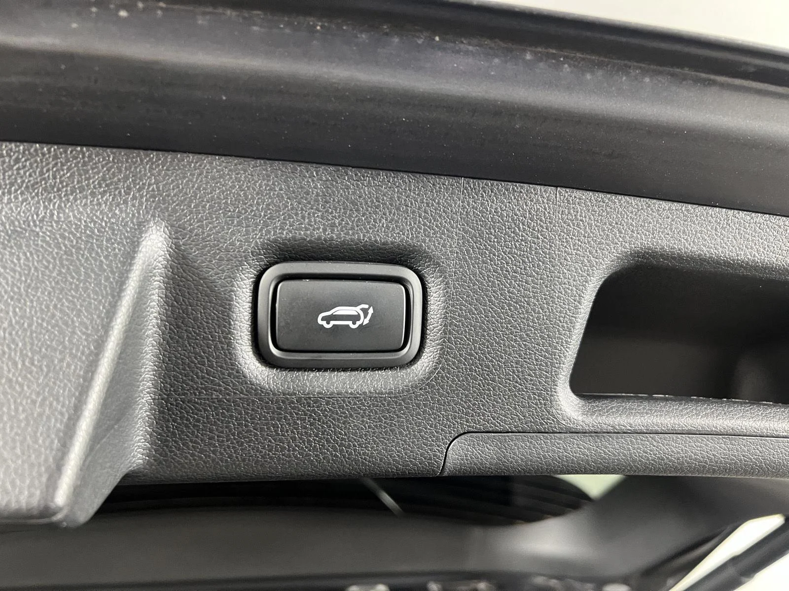 Used 2023 Portofino Gray Hyundai SEL image 8