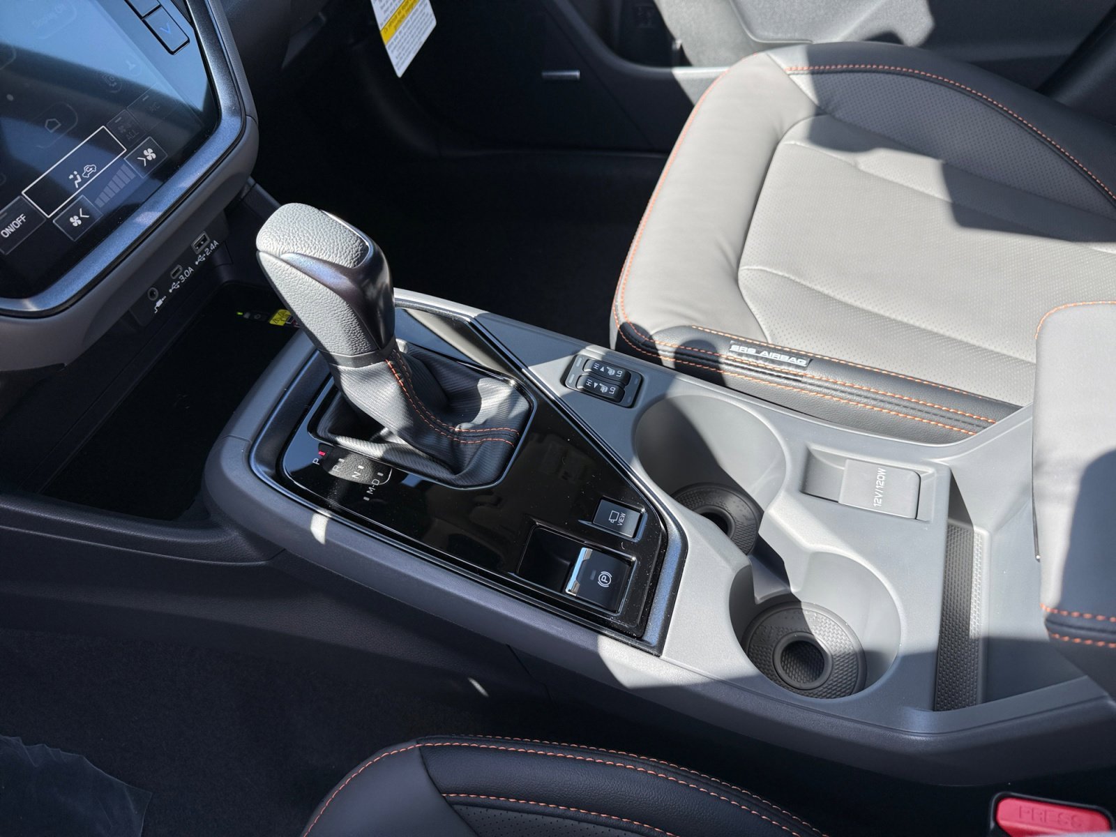 New 2026 CRYSTAL BLACK SILICA Subaru Limited Hybrid image 13