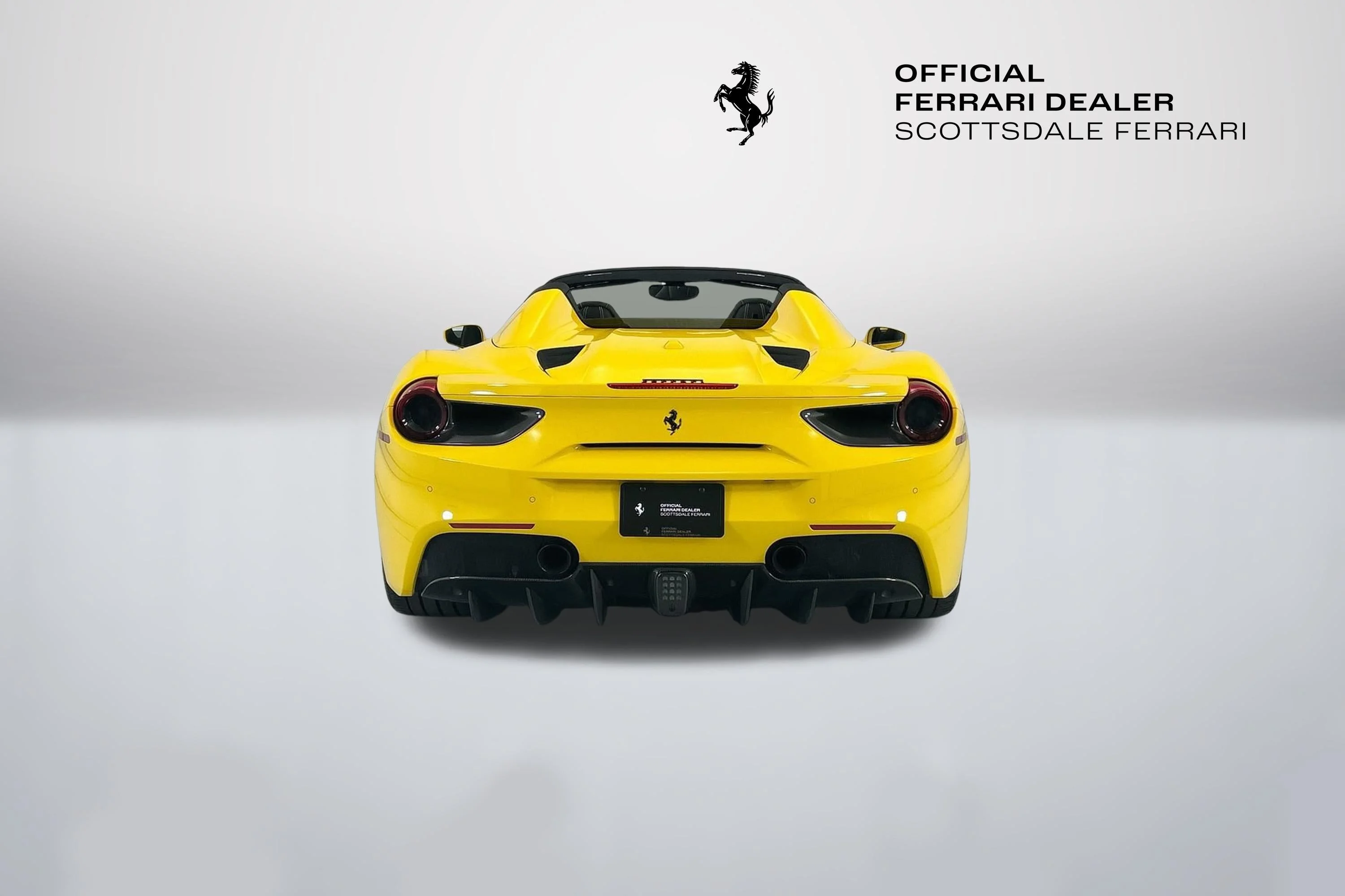 Used 2017 Giallo Modena Ferrari  image 6