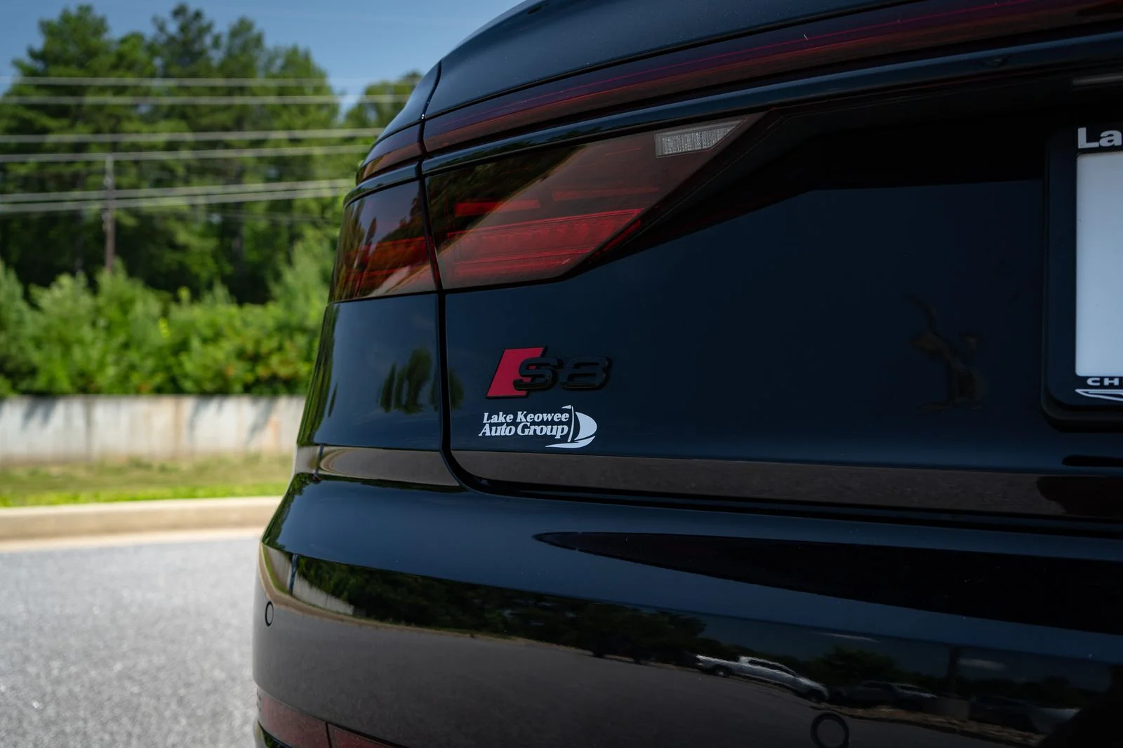 Used 2024  Audi 4.0T image 22