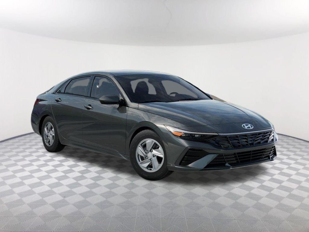 New 2026 Gray Hyundai SE image 2