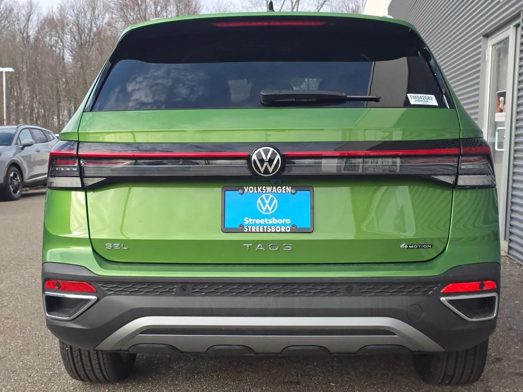 New 2026 Bright Moss Green Metallic Volkswagen 1.5T SEL image 14