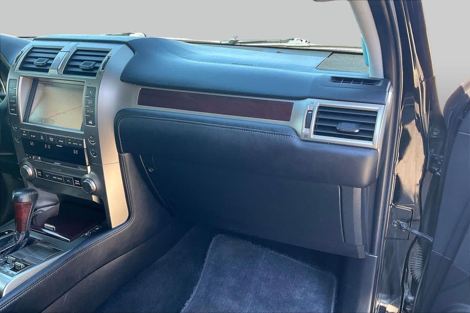 Used 2017 Black Onyx Lexus Premium image 17