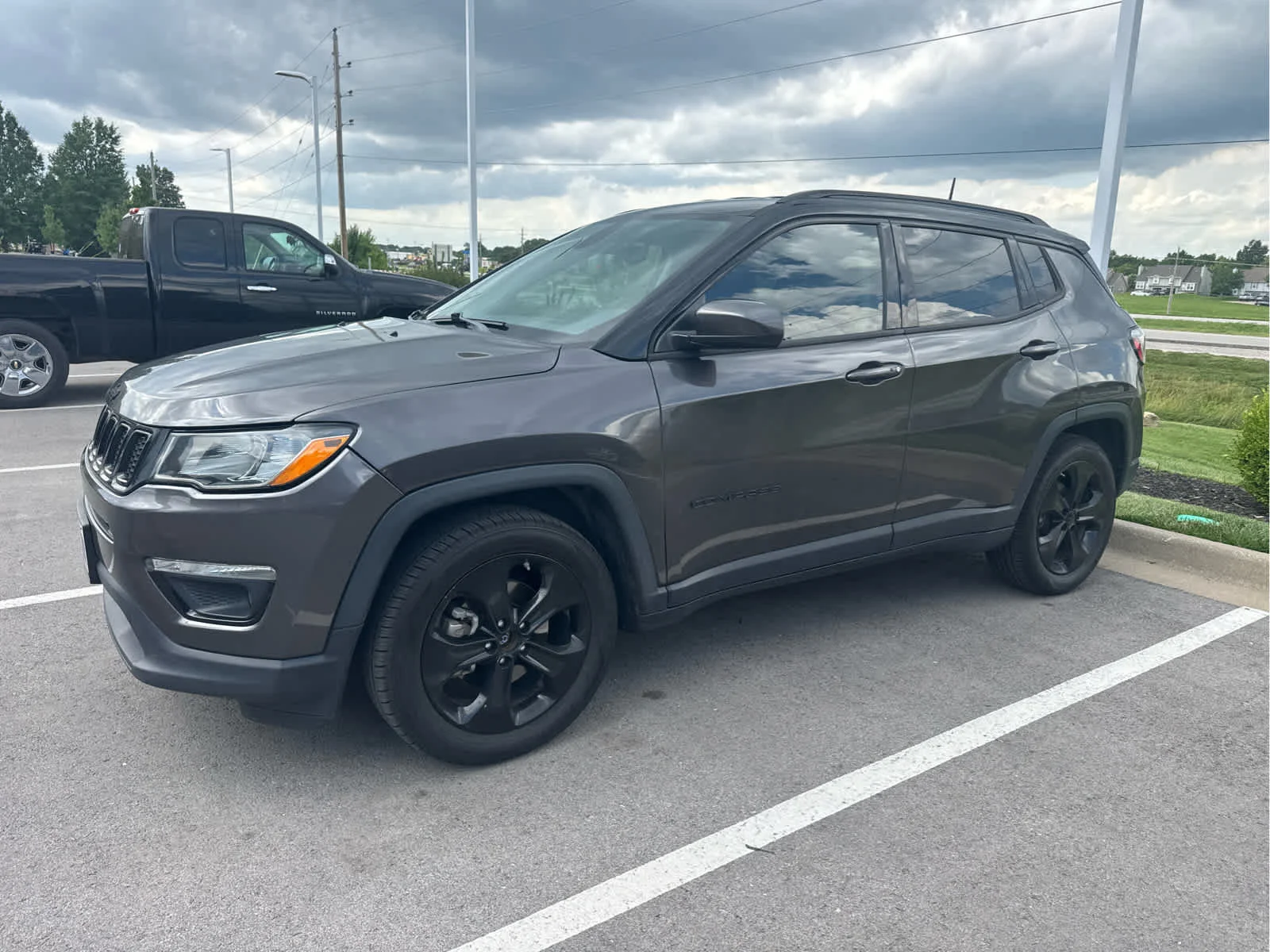 Used 2018 Jeep Compass Altitude with VIN 3C4NJCBB6JT462151 for sale in Kansas City